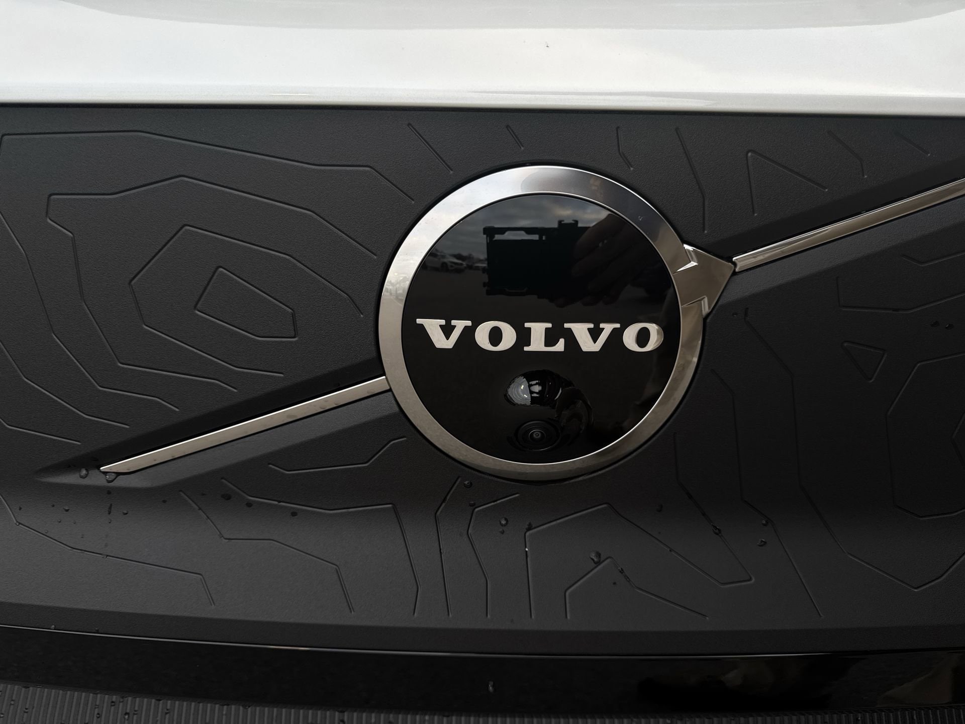 2026 Volvo EX30 Ultra - Photo 32