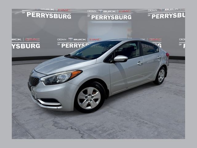 2016 Kia Forte LX AT's photo