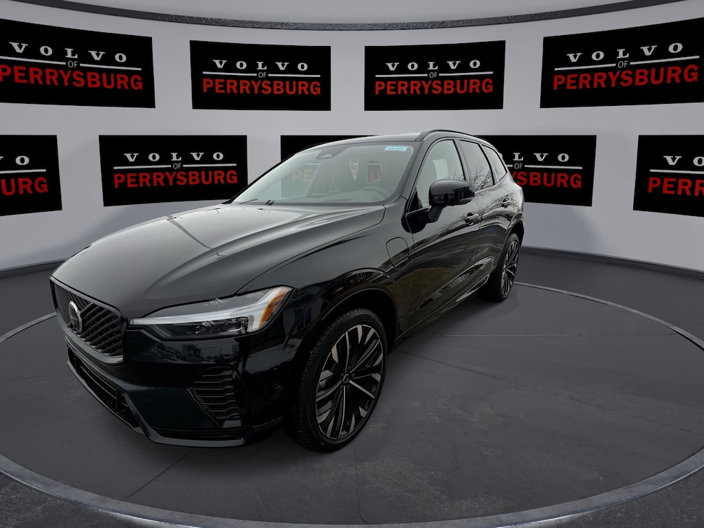 New 2026 Volvo XC60 plug-in hybrid T8 Ultra SUV