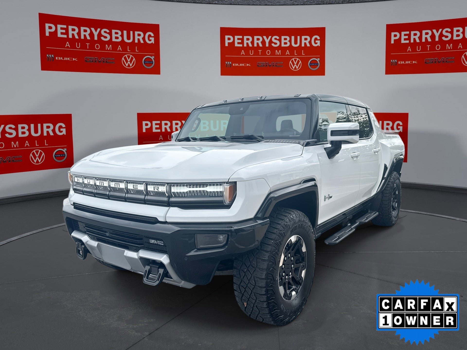 2023 GMC HUMMER EV Pickup Truck Crew Cab  2023 GMC HUMMER EV Pickup Truck Crew Cab