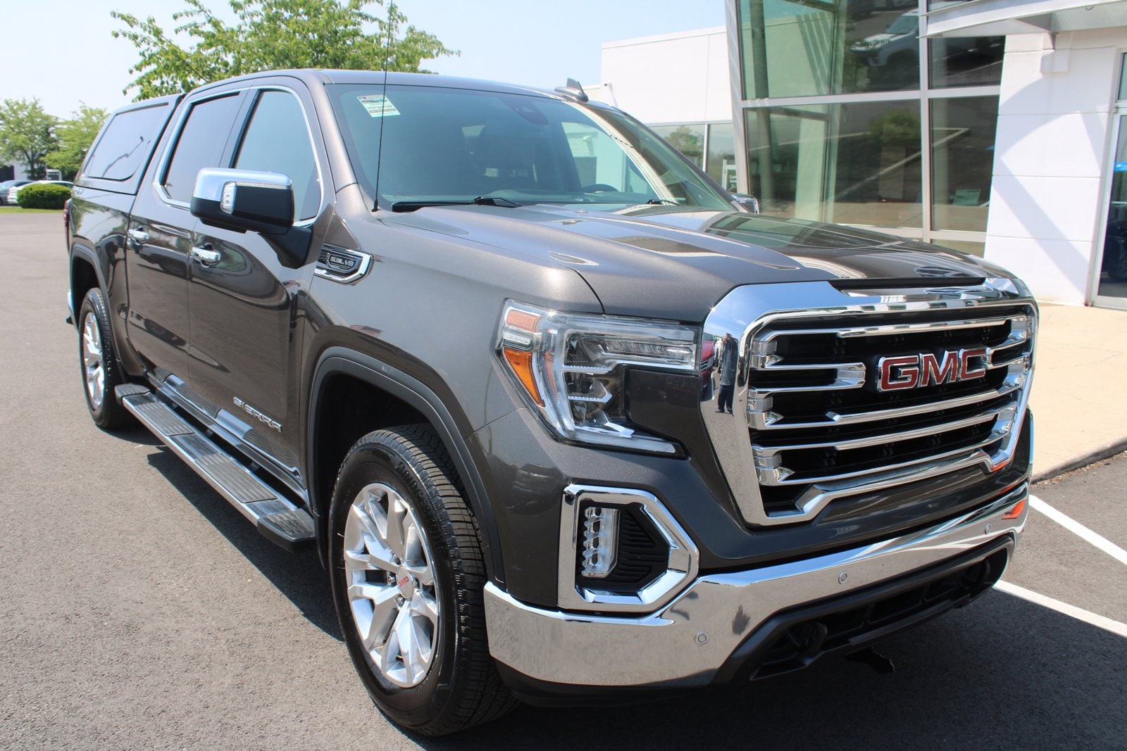 Used 2020 GMC Sierra 1500 SLT with VIN 1GTU9DEDXLZ142589 for sale in Perrysburg, OH