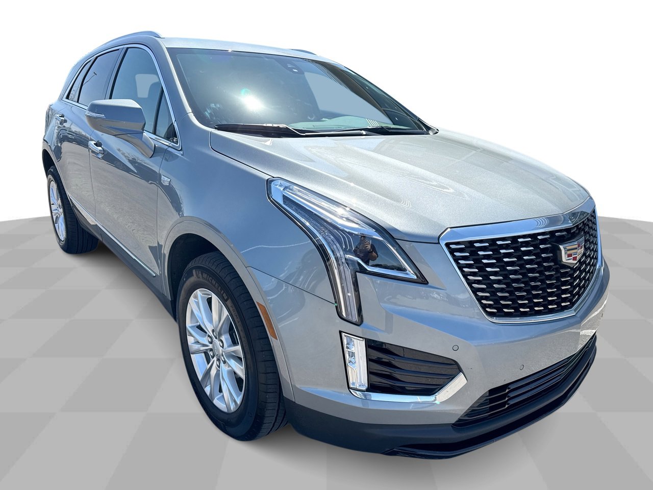 Used 2024 Cadillac XT5 Luxury with VIN 1GYKNBR46RZ726332 for sale in Perrysburg, OH