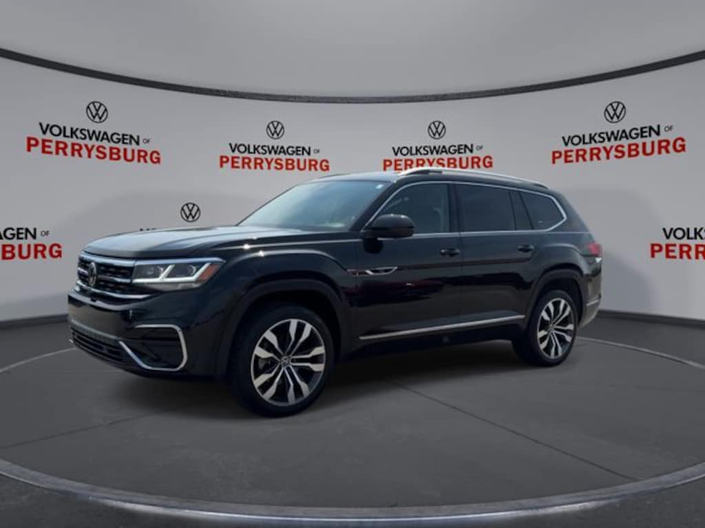 Certified 2023 Volkswagen Atlas V6 SEL Premium R-Line SUV