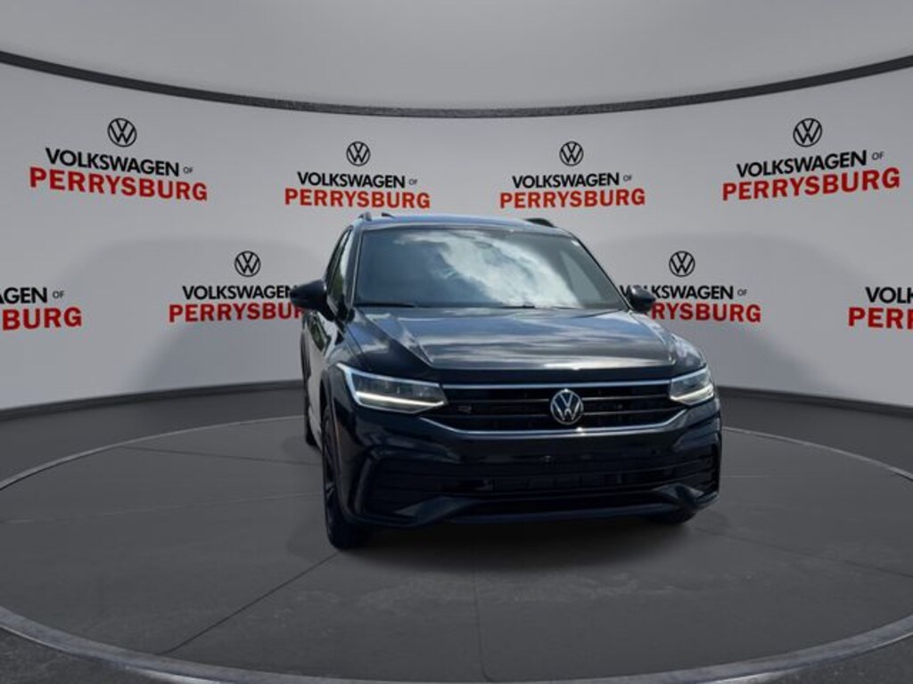 Certified 2024 Volkswagen Tiguan 2.0T SE R-Line Black SUV