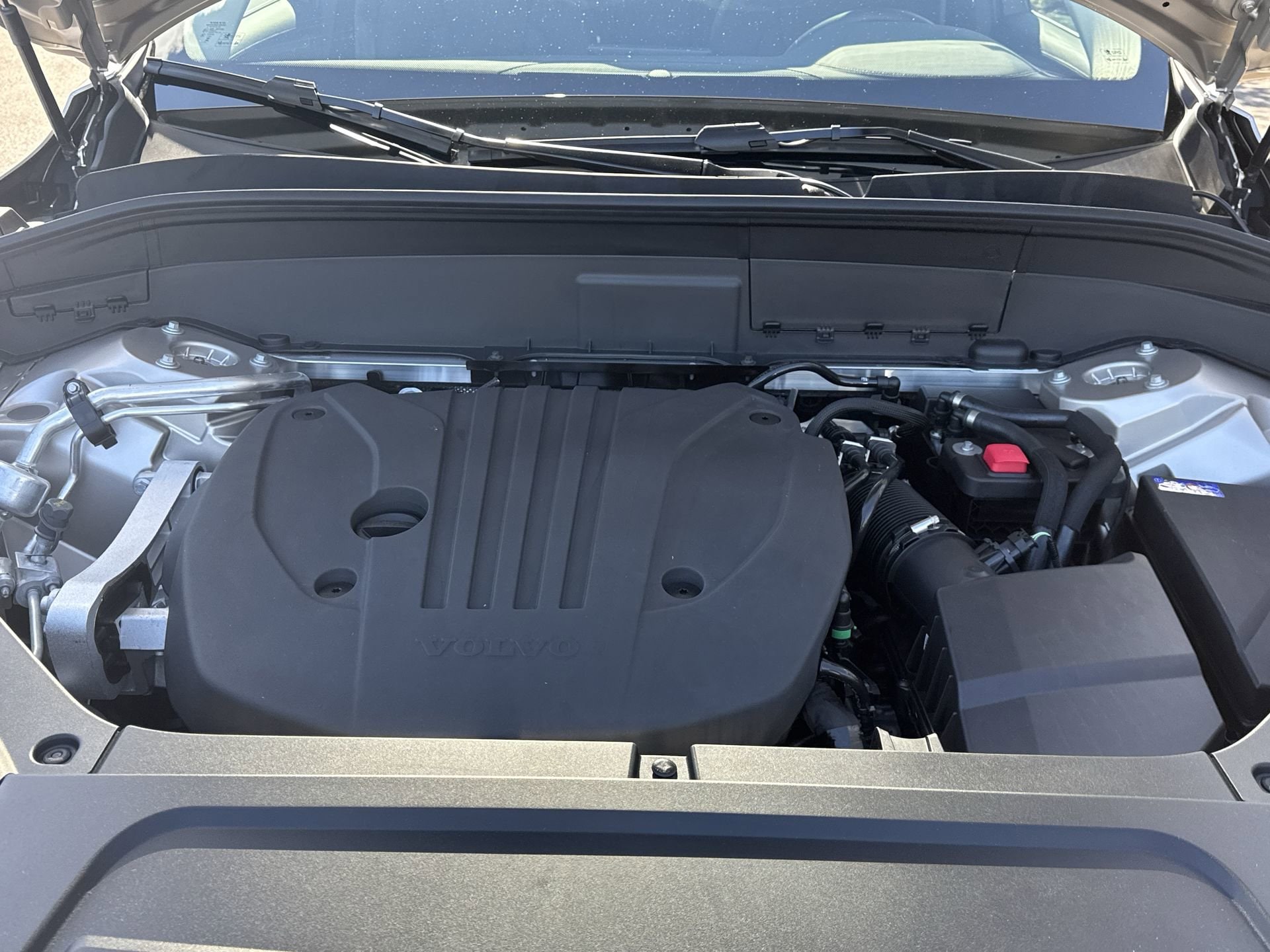 2026 Volvo XC90 Plus - Photo 29