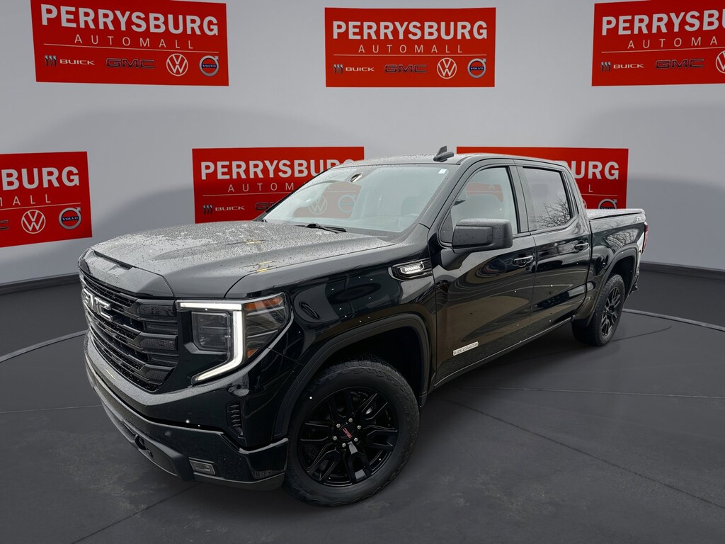 Certified 2023 GMC Sierra 1500 Elevation 4WD Crew Duramax w/ X31 Off-Road Pkg & B 4WD Crew Cab 147 Elevation w/3SB