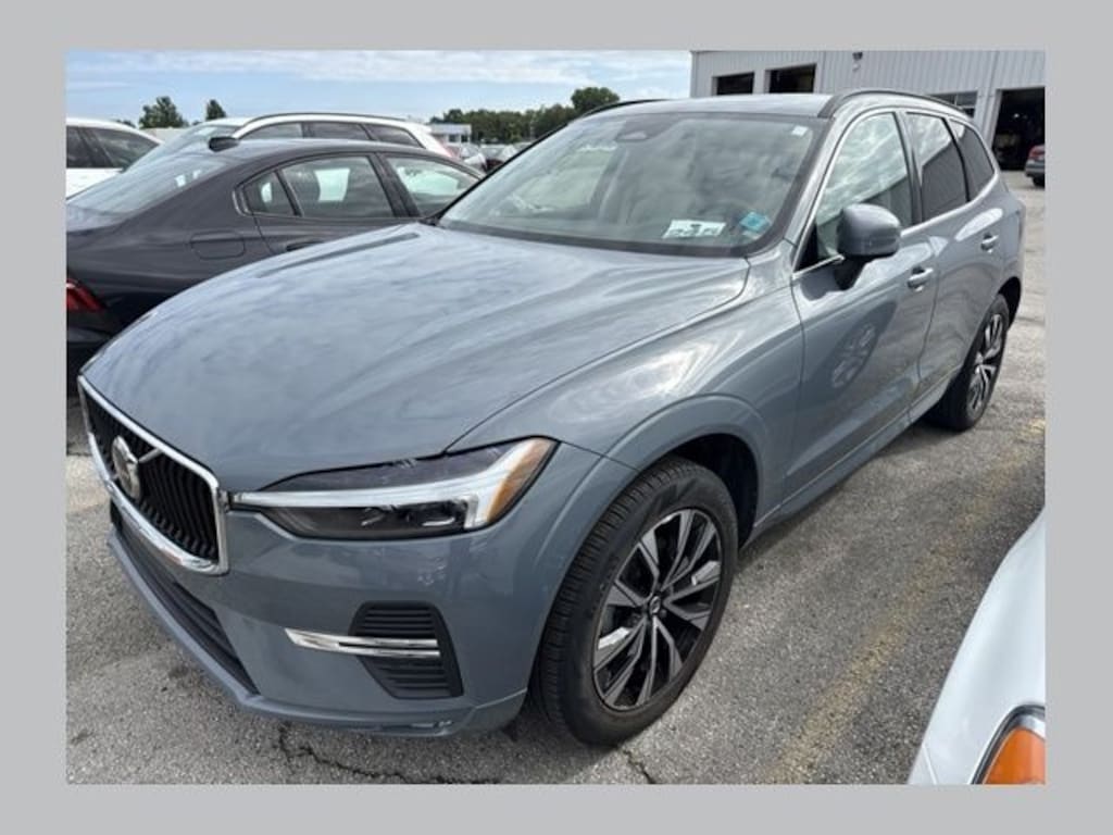 Used 2023 Volvo XC60 B5 Core SUV