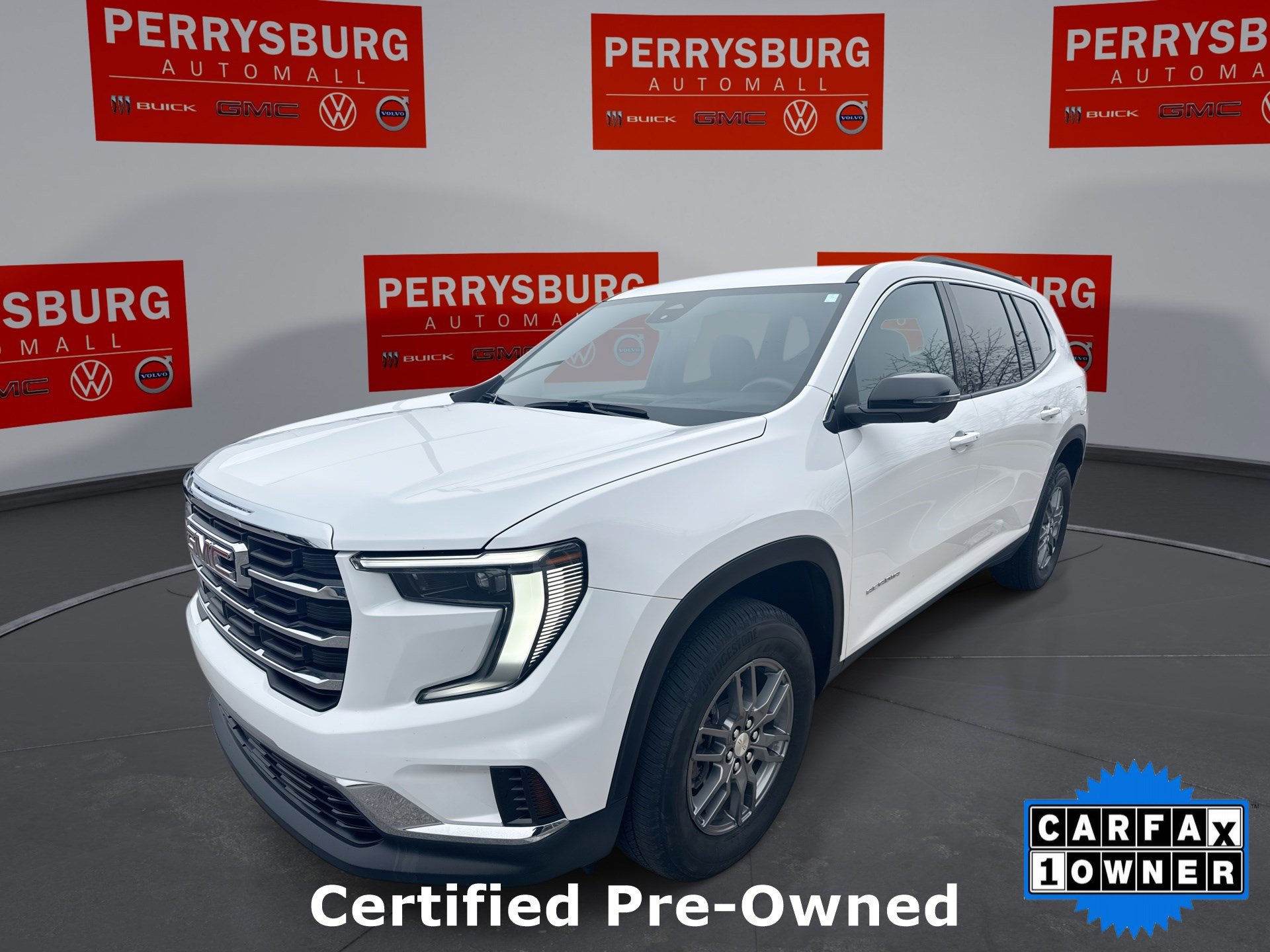 2025 GMC Acadia Elevation's photo