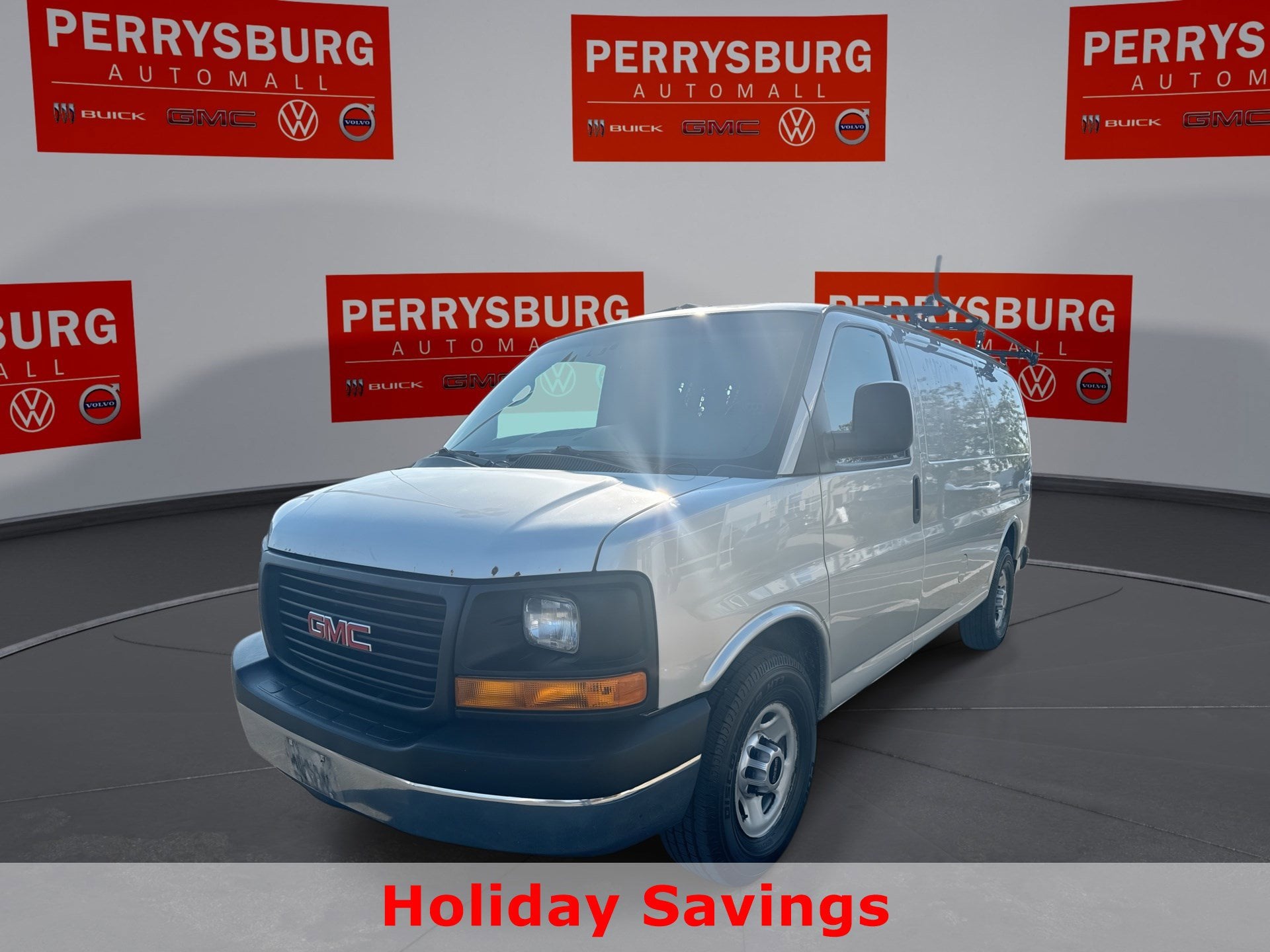 2014 GMC Savana Cargo Work Van's photo