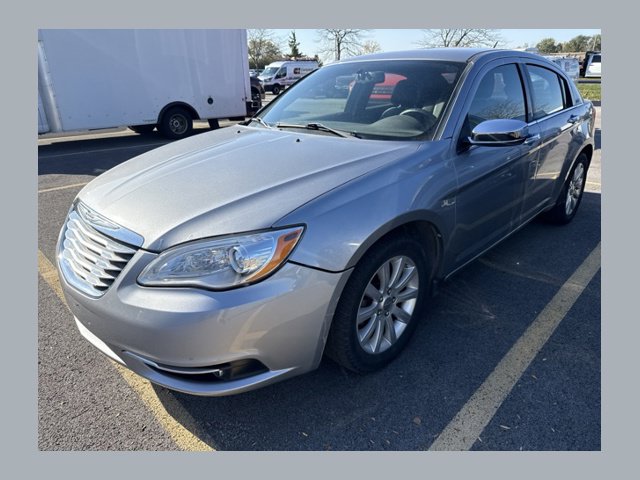 2013 Chrysler 200