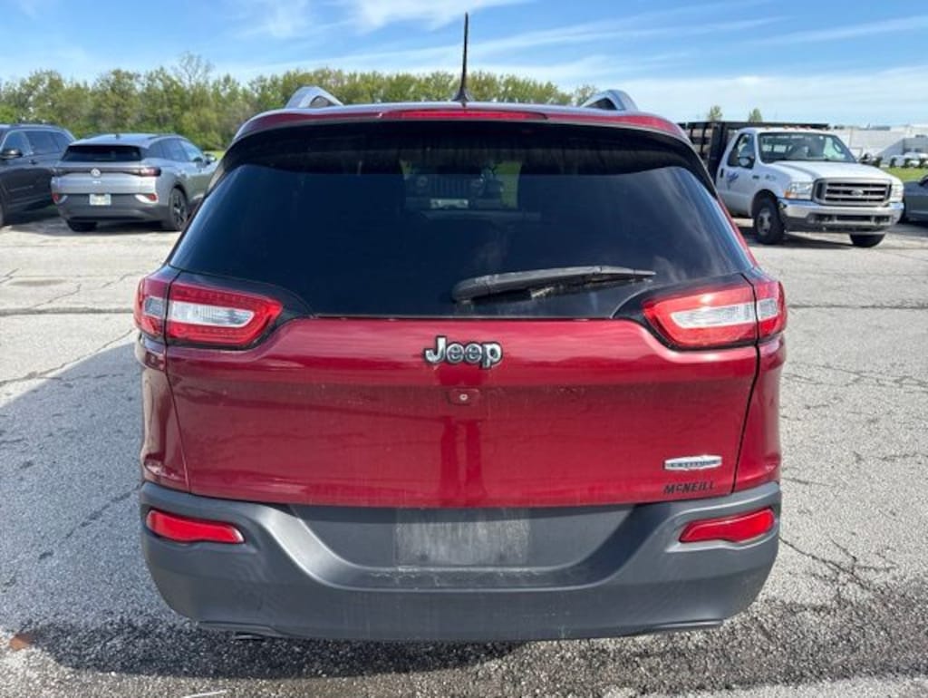 Used 2014 Jeep Cherokee Latitude SUV