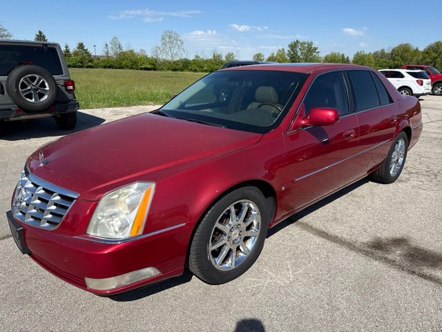 2007 Cadillac DTS Performance Sedan's photo