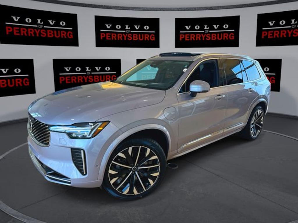 New 2026 Volvo XC90 plug-in hybrid T8 Ultra 7-Seater SUV