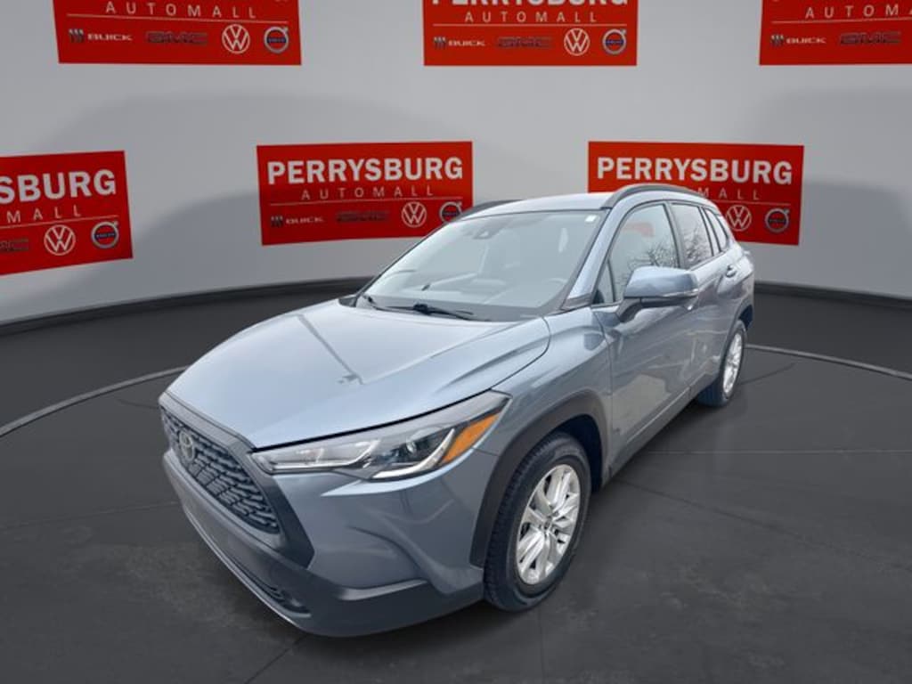 Used 2022 Toyota Corolla Cross LE SUV