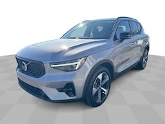 2026 Volvo XC40 B5 Plus SUV
