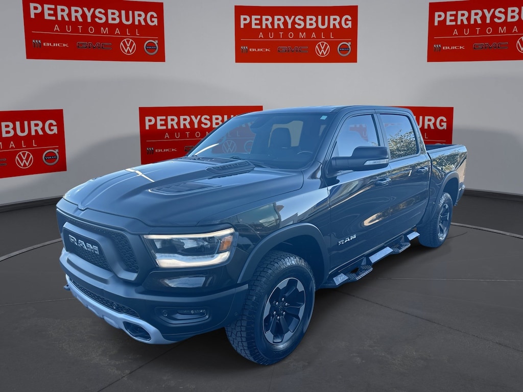 Used 2019 Ram 1500 Rebel 4WD Crew w/ Level 2 Equipment Truck Crew Cab
