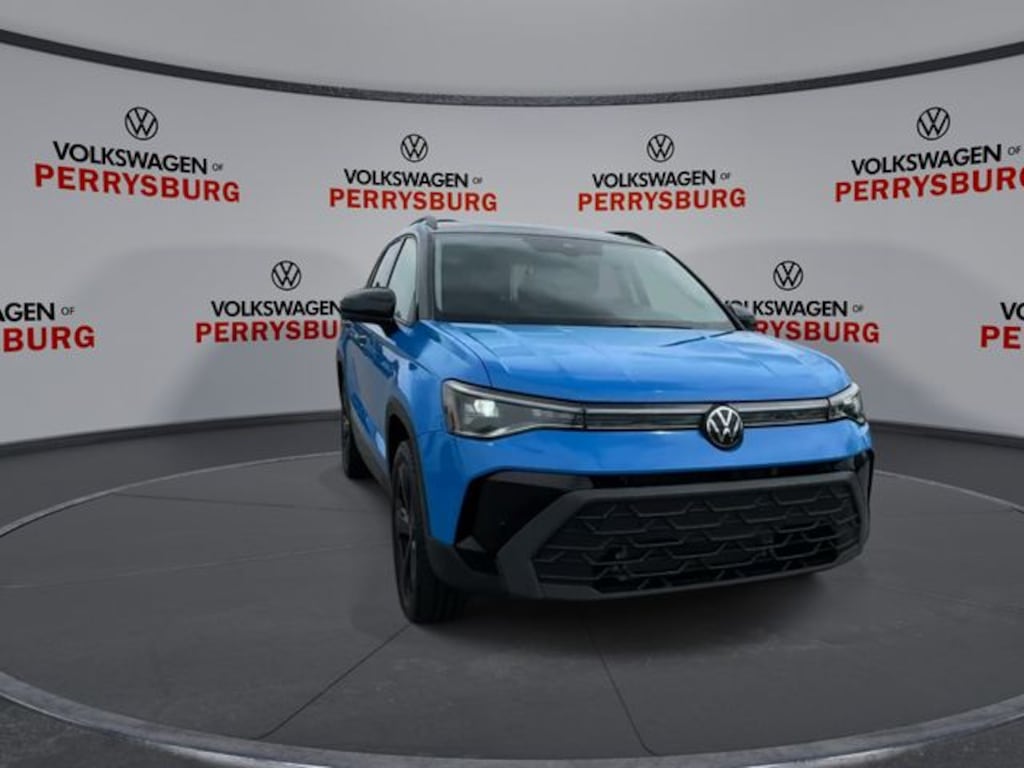 Certified 2025 Volkswagen Taos 1.5T SE Black SUV