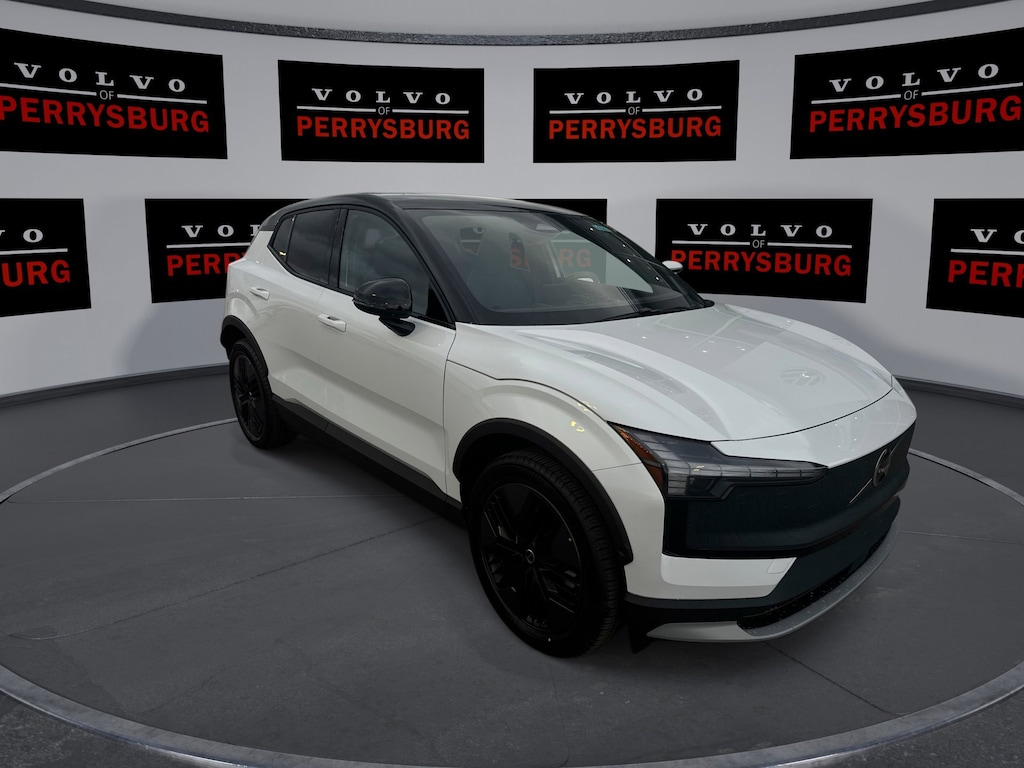 New 2026 Volvo EX30 Twin Motor Cross Country Ultra SUV