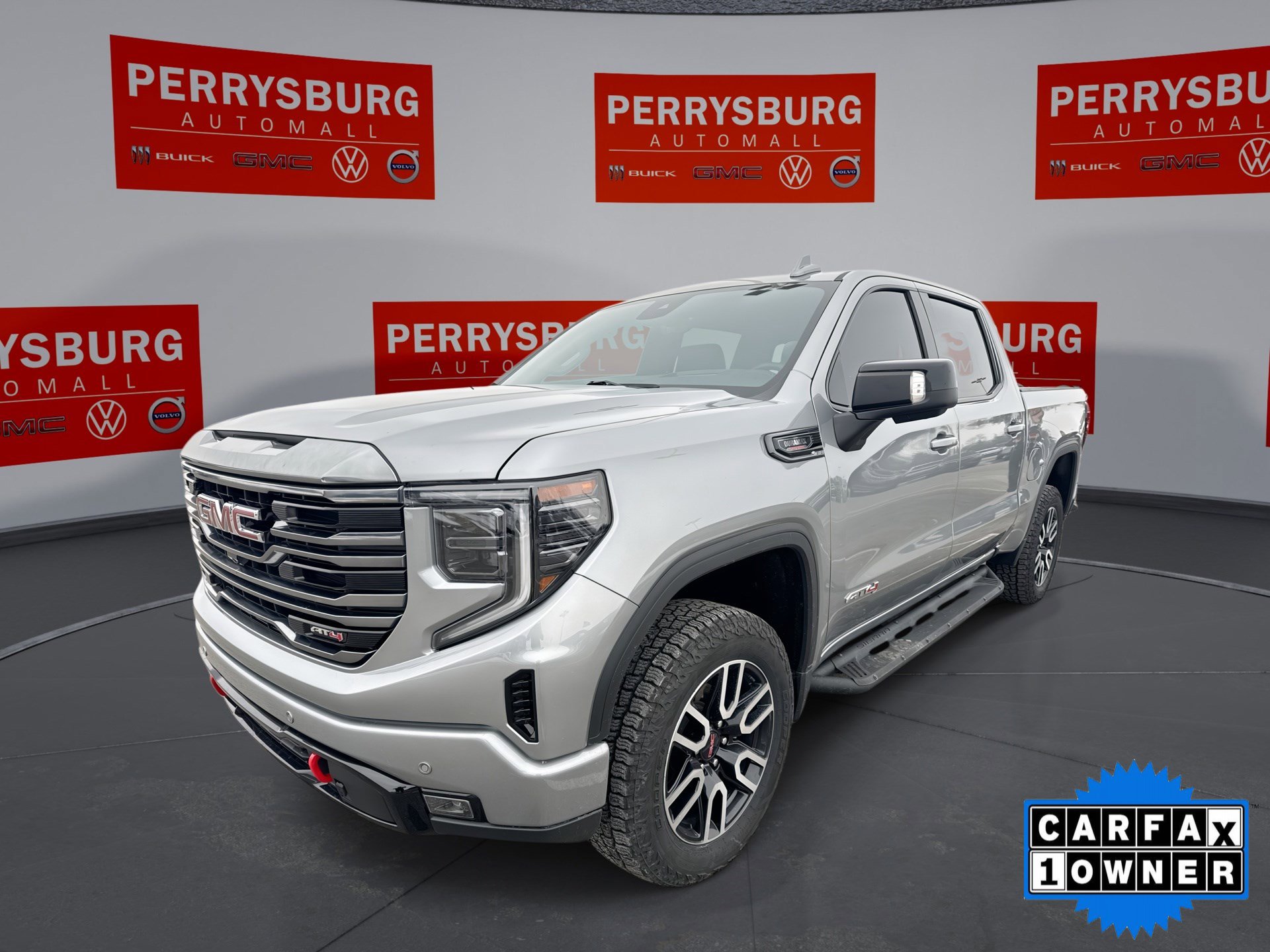 2024 GMC Sierra 1500 AT4's photo