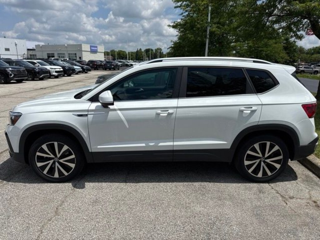 Certified 2023 Volkswagen Taos 1.5T SE SUV