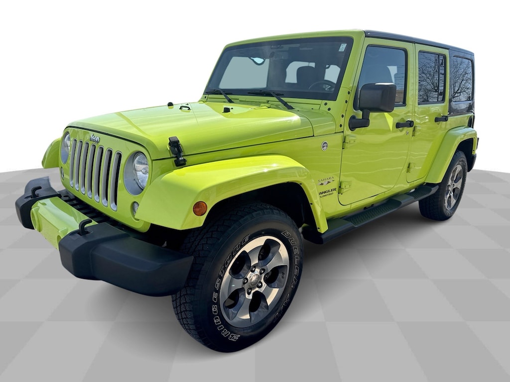 Used 2017 Jeep Wrangler JK Unlimited Sahara 4WD w/ Heated Seats SUV