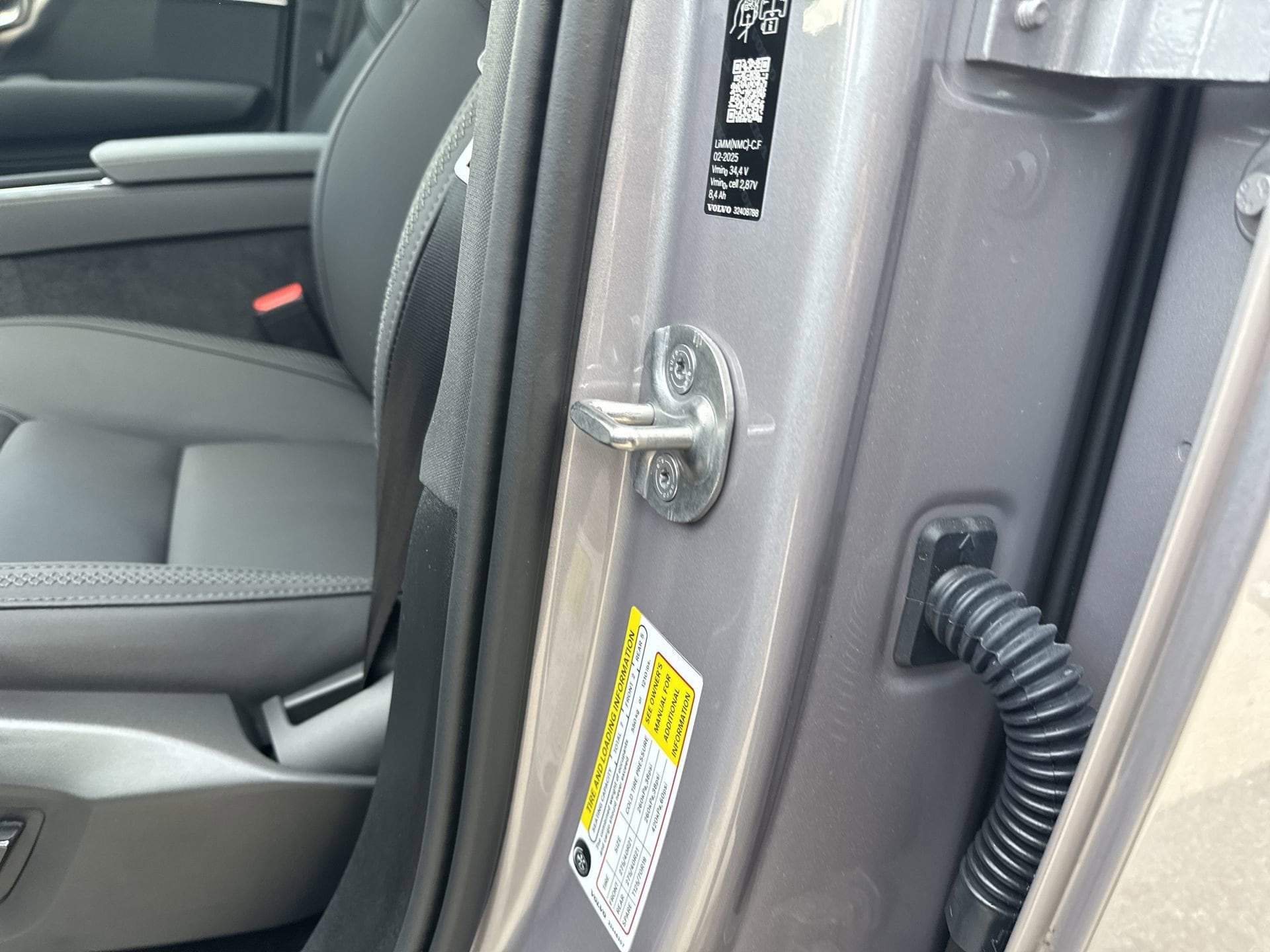 2026 Volvo XC90 Core - Photo 30