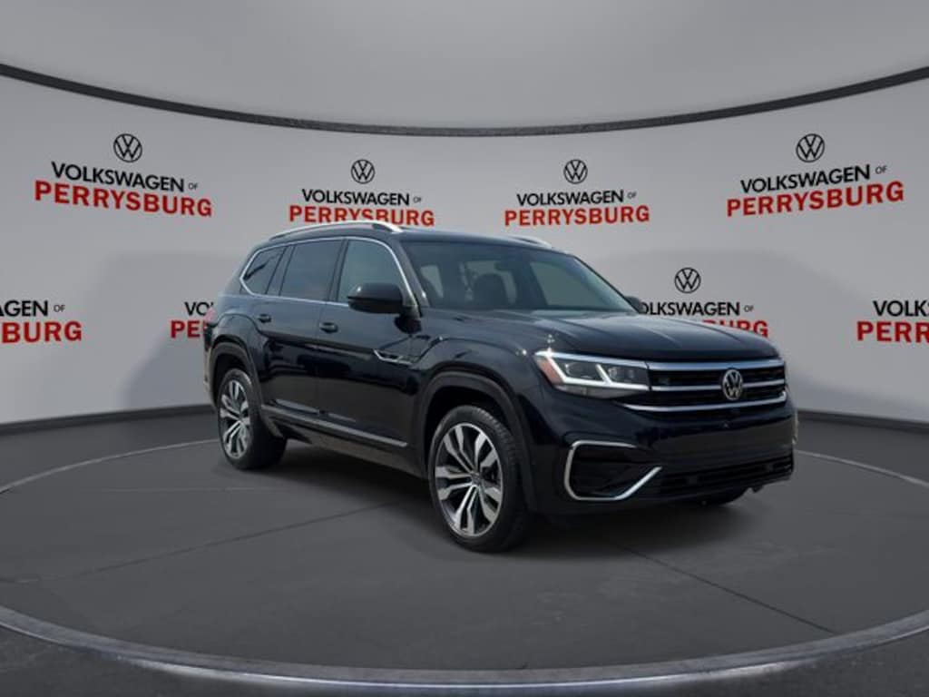 Certified 2023 Volkswagen Atlas V6 SEL Premium R-Line SUV