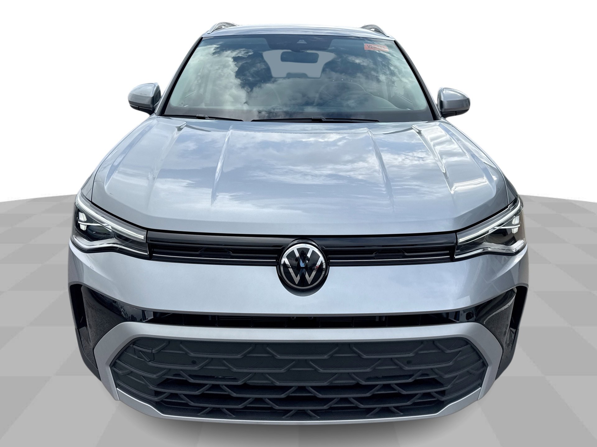 2025 Volkswagen Taos SE photo 3