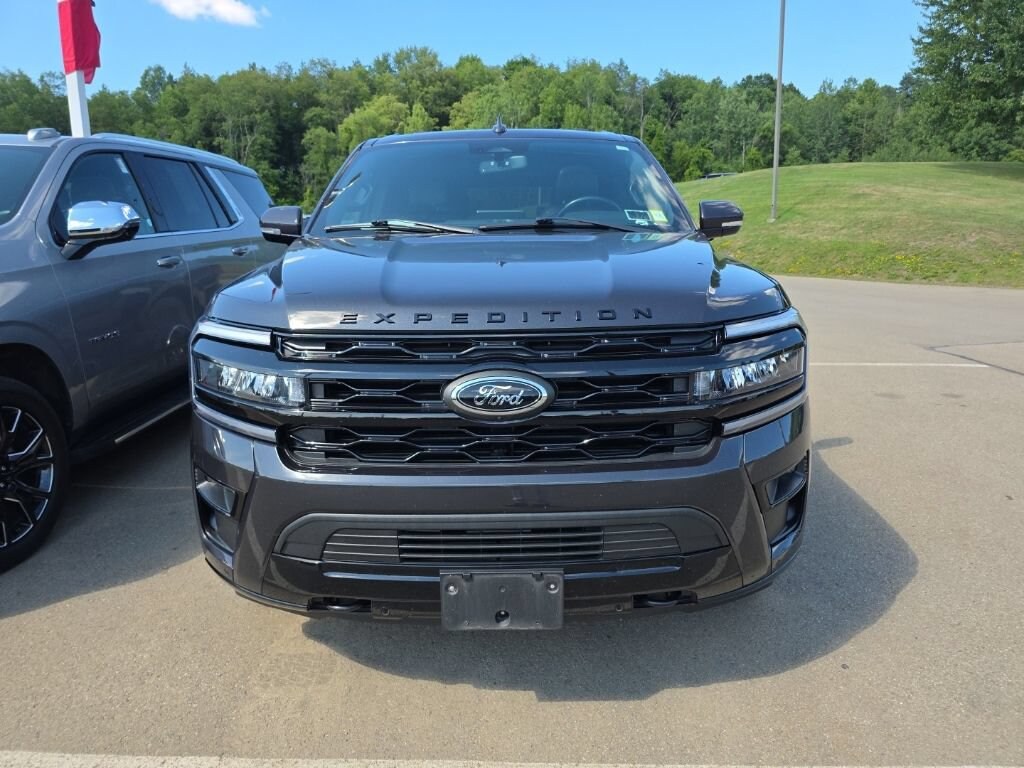 Used 2022 Ford Expedition Limited MAX SUV