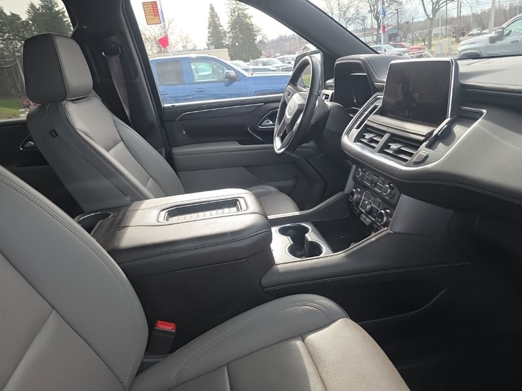 Used 2022 GMC Yukon SLT SUV