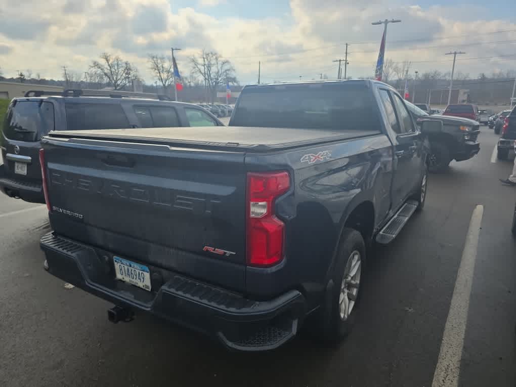 2019 Chevrolet Silverado 1500 RST photo 3