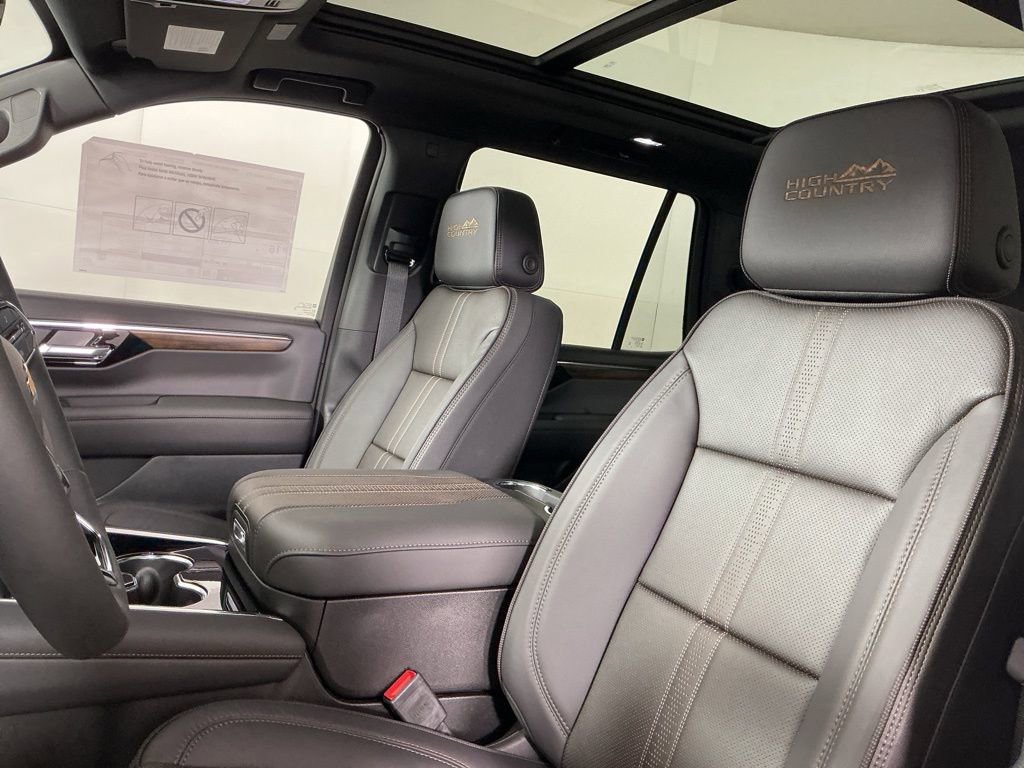 2026 Chevrolet Tahoe High Country - Photo 6