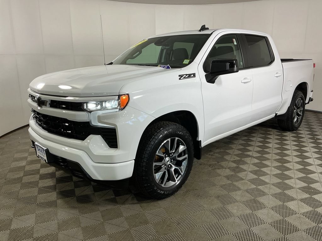 Used 2024 Chevrolet Silverado 1500 RST Truck