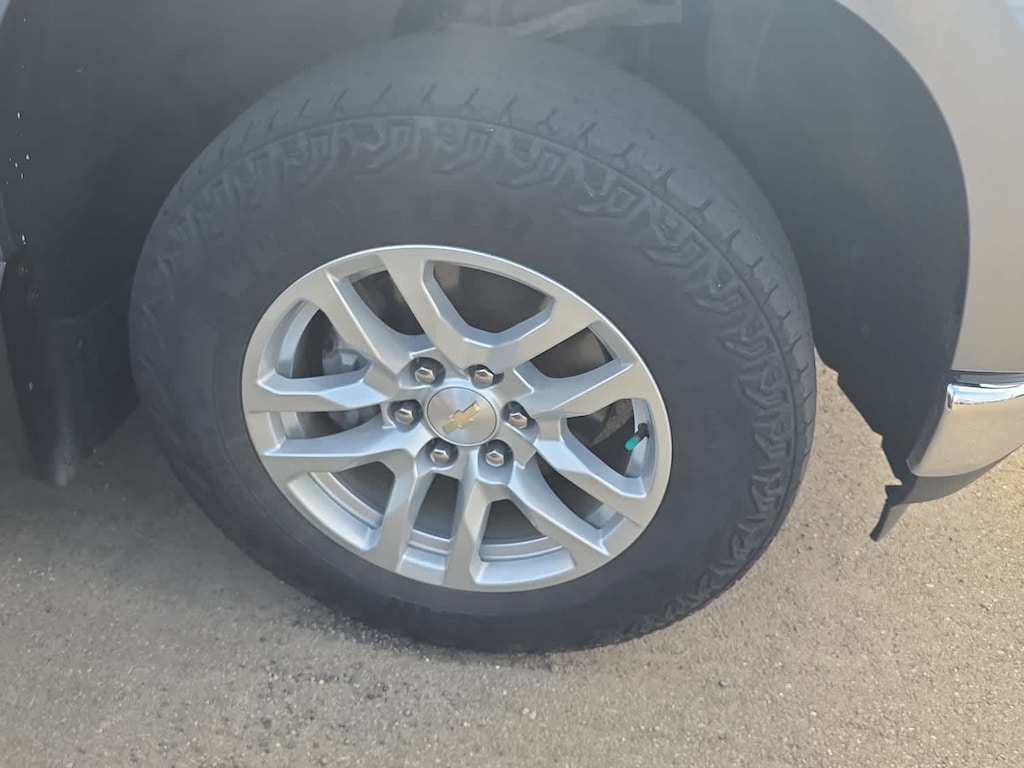 Used 2021 Chevrolet Silverado 1500 LT Truck