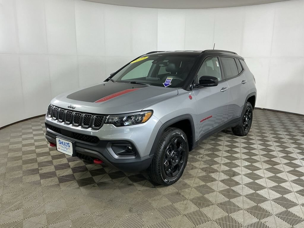 Used 2023 Jeep Compass Trailhawk