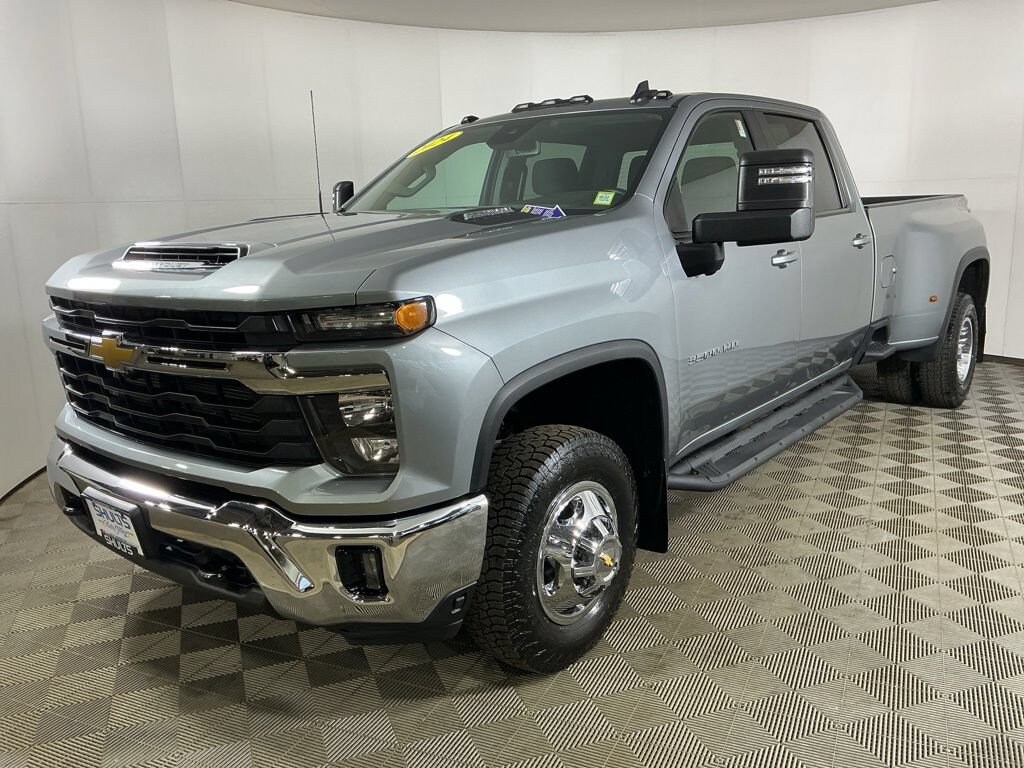 Used 2024 Chevrolet Silverado 3500 HD LT DRW Truck