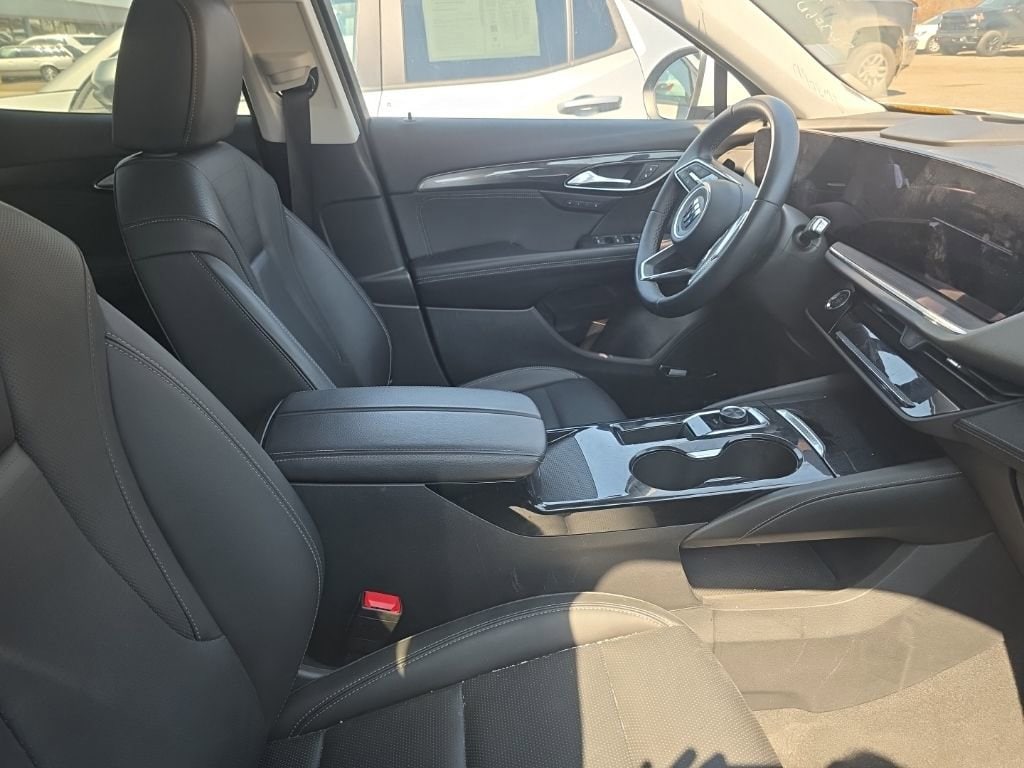 Used 2024 Buick Envision Preferred SUV