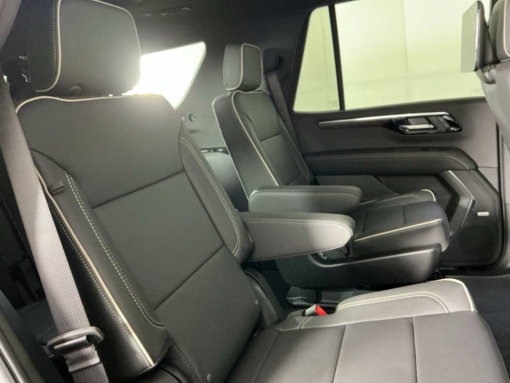 2026 Chevrolet Tahoe Premier - Photo 16