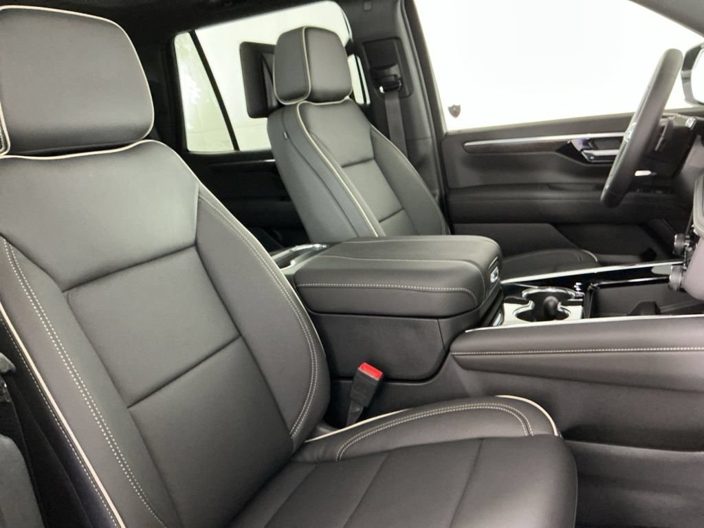 2026 Chevrolet Tahoe Premier - Photo 17