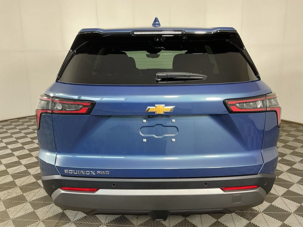 2026 Chevrolet Equinox LT - Photo 8