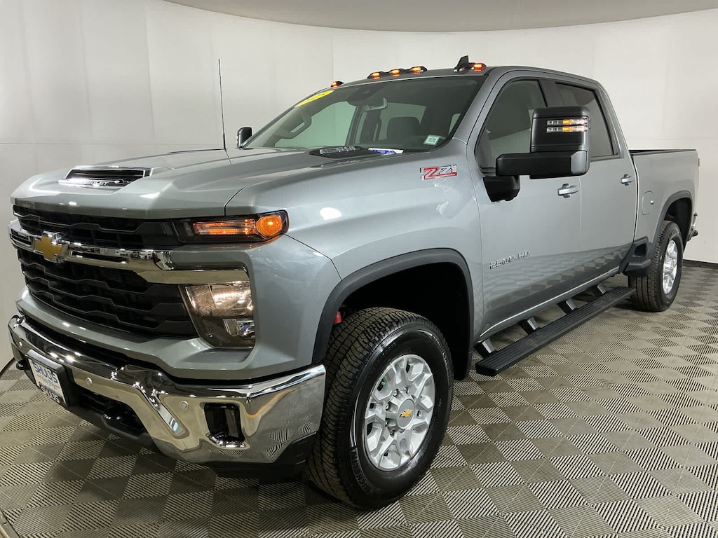 Used 2025 Chevrolet Silverado 2500 HD LT Truck