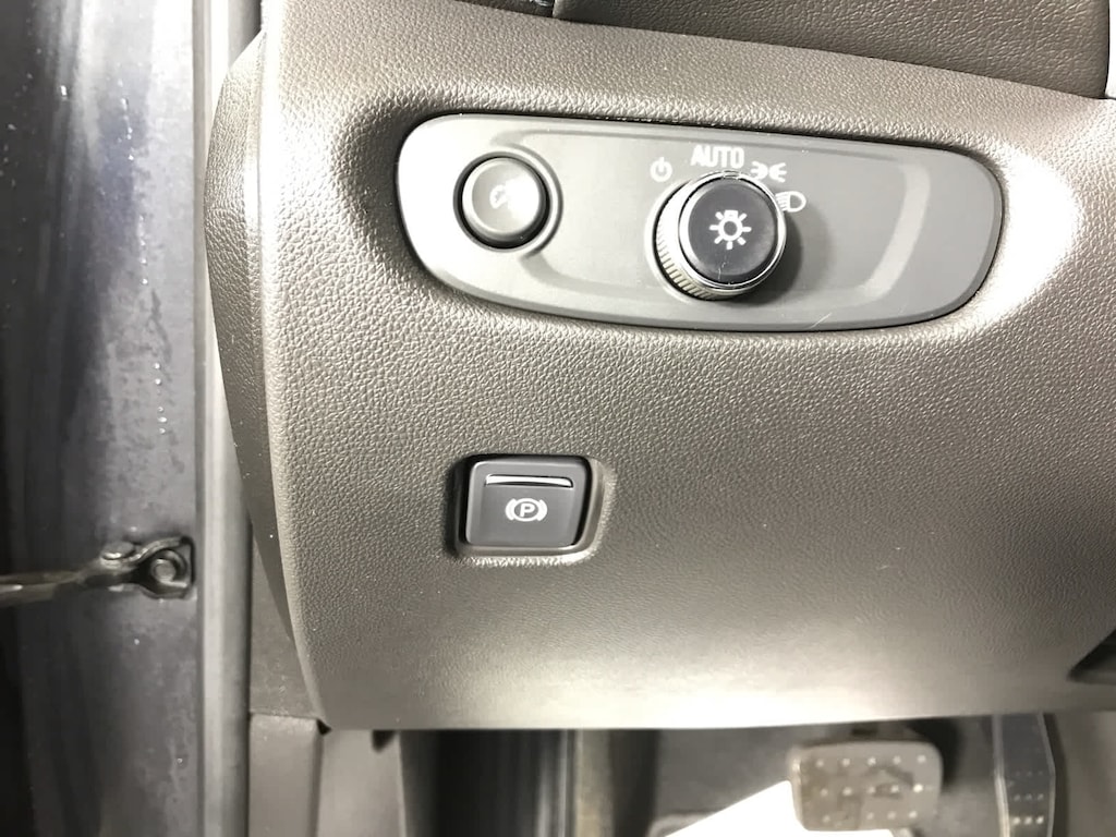 Used 2022 Chevrolet Blazer 2LT SUV