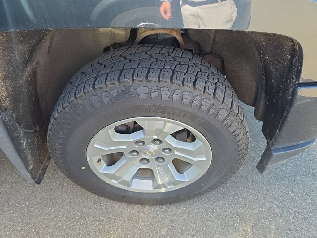 Used 2018 Chevrolet Silverado 1500 LT Truck