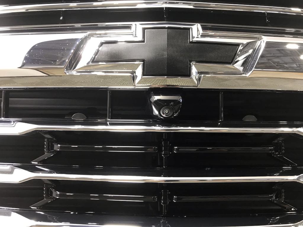 New 2026 Chevrolet Suburban LT SUV