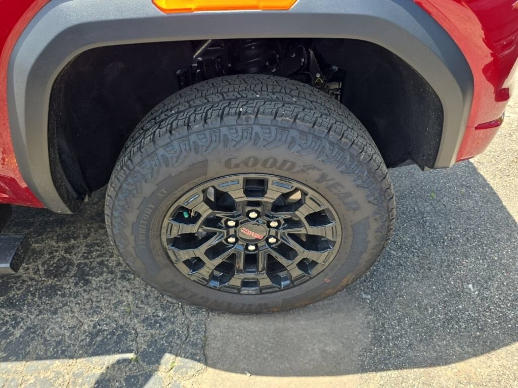 Used 2026 GMC Canyon Elevation Truck