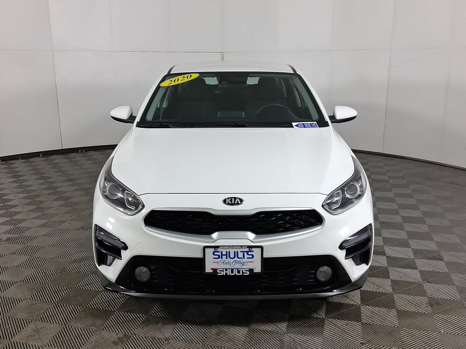 2020 Kia Forte LXS photo 2