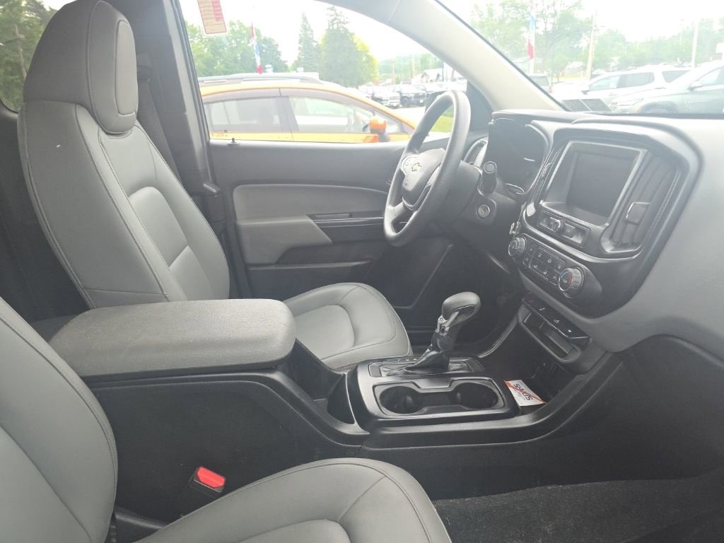 Used 2022 Chevrolet Colorado WT Truck