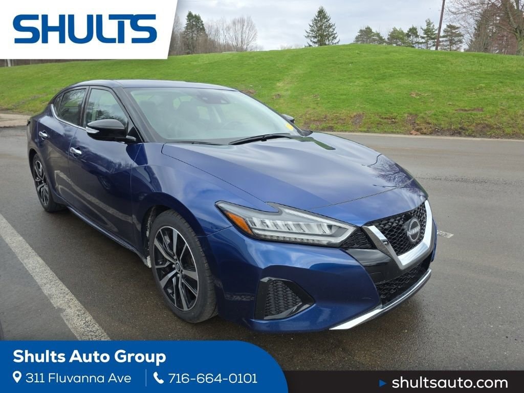 2023 Nissan Maxima SV
