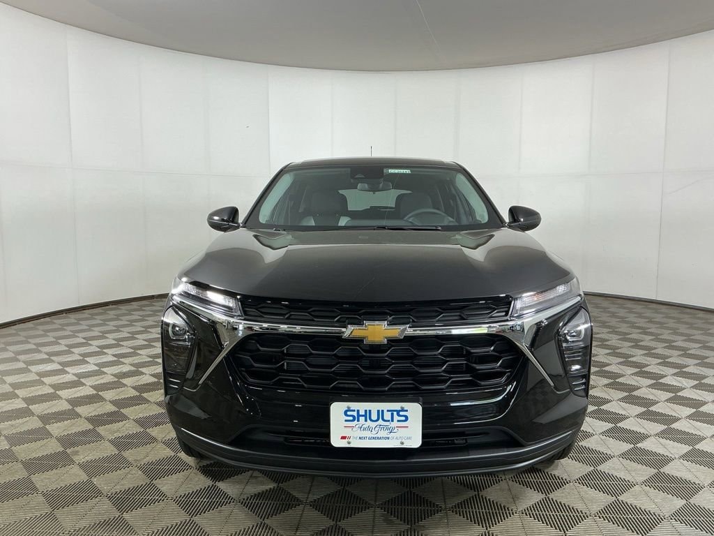 New 2026 Chevrolet Trax LS SUV