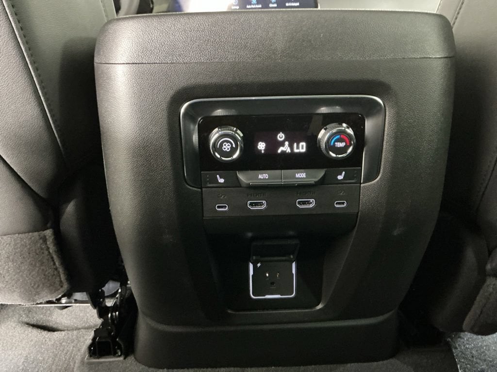 2026 Chevrolet Tahoe Premier - Photo 22